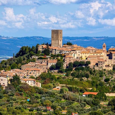 Casina Orione Apartman Montecatini Val di Cecina Kültér fotó