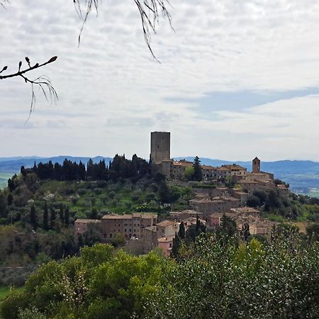 Casina Orione Apartman Montecatini Val di Cecina Kültér fotó